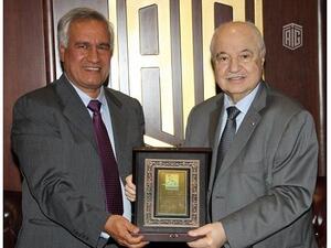 خلال الحدث