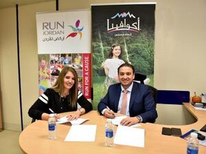 The agreement was inked by Pepsi Jordan’s Director General of Human Resources, Motassem Salameh, and Run Jordan’s General Manager, Lina El Kurd.