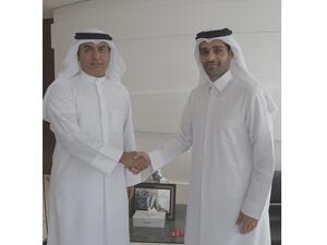 المدير العام والرئيس التنفيذي للشركة الشيخ محمد بن عبدالله آل ثاني مع المهندس عادل العوضي، المدير العام والرئيس التنفيذي لشركة أولى للوقود.