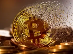 Cryptocurrency market expected to decline further; optimism at a toned-down level. (Pixabay)