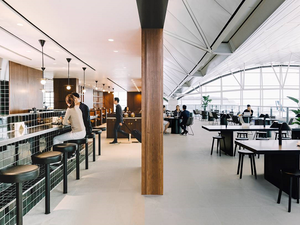 The Deck, which opens its doors to passengers on 22 March, emulates a “contemporary living room” environment of understated luxury, helping customers to feel at ease and providing a sense of well-being.