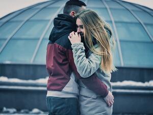 It seems that the scent of a romantic partner can help ease stress. (Pixabay) It seems that the scent of a romantic partner can help ease stress. (Pixabay)