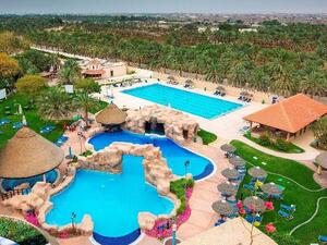 دانات منتجع العين