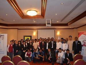 المشاركون في الجلسة الحوارية.