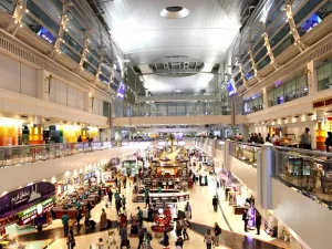 250,000 travelers are expected to arrive into Dubai from 28 December to 1 January 2018. (Shutterstock)