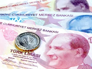 From August to October, the Treasury will repay 13.8 billion Turkish liras ($2.8 billion) of external debts, including 6 billion liras ($1.2 billion) interest payment. (Shutterstock)