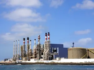 Saudi Arabia plans to build nine desalination plants for more than SR2 billion ($530 million) on the Red Sea coast, it said on Sunday. (Shutterstock)