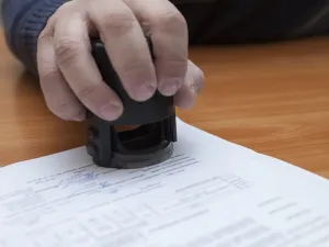 Oman's government is planning to permit the recruitment of non-Omani workers under temporary employment licenses in specific specialised jobs for a set period of time. (Shutterstock)