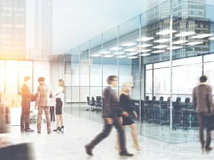 Fulfilling a leadership role with IQ is not enough; team leaders must adopt emotional and cultural intelligence, with an open mind towards artificial intelligence. (Shutterstock)