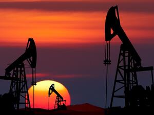 A ministry spokesperson said Iraq realized an average price of $62.59 for a barrel of its oil in January. (Shutterstock)