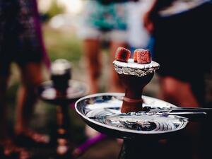 Ramadan tents were usually not segregated into smoking and non-smoking sections due to the additional cost. (Shutterstock) Ramadan tents were usually not segregated into smoking and non-smoking sections due to the additional cost. (Shutterstock)