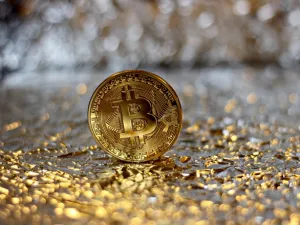 بلغ سعر تداول بيتكوين أمس أكثر من 19104 دولارات.