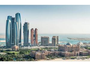 واصلت وحدة إدارة الأصول التابعة للشركة تحقيق عائدات قوية، حيث ارتفع الدخل من الاستثمارات التي تديرها في أسواق رأس المال بنسبة 10% مقارنة بالنصف الأول من 2016. 