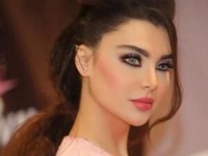 الفنانة قمر