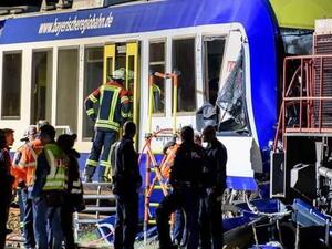 قتلى ومصابون في تصادم قطارين بجنوب ألمانيا 