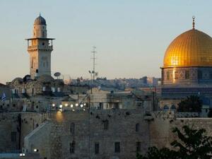 لن تسكت المآذن