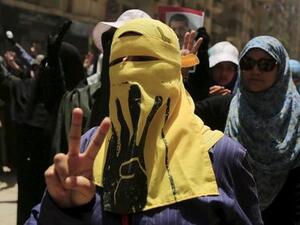 احكام بالسجن بحق 300 من مؤيدي الإخوان في مصر
