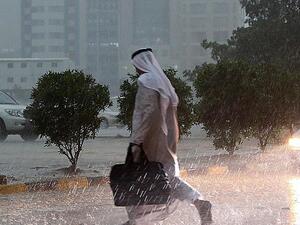 الأحوال الجوية المضطربة تشتد في الخليج العربي
