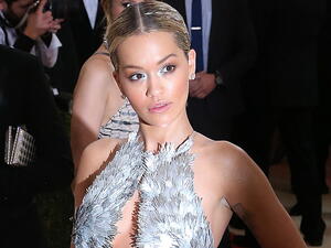  النجمة العالمية ريتا أورا