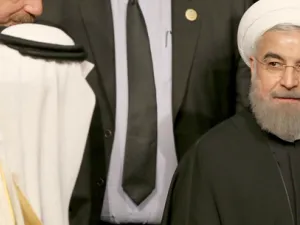 إيران: السعودية تسيطر بأموالها على "التعاون الإسلامي"

