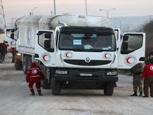 مسؤول أممي: وصول المساعدات الإنسانية إلى حلب لم يعد ممكنا  - ارشيف 