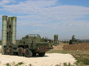 بطارية صواريخ اس 400 في قاعدة حميميم في محافظة اللاذقية
