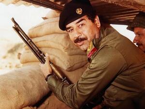 صدام حسين "الجذاب والمخيف"... 
