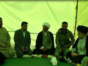 الصدر يعتصم بالمنطقة الخضراء
