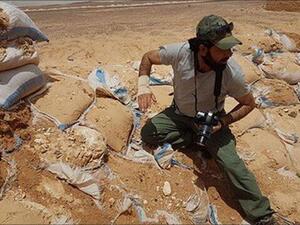 الاعلامي سيف سعيد يراقب أماكن تواجد النظام شمال شرقي السويداء