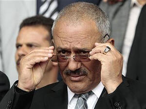 الانقلابيون يتهمون حليفهم صالح بالغدر