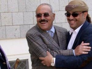 قال العواضي في تغريداته إنه آثر البقاء في العاصمة صنعاء"، بعد اغتيال صالح والزوكا 
