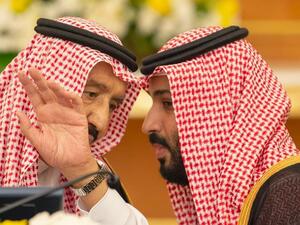 ابن سلمان يظهر بفيديو لأول مرة منذ حادثة الخزامى