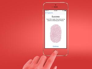 تعتقد بأنّ فتح قفل هاتفك لا يتم إلّا ببصمة إصبعك؟ تعرّف على اختراع "البصمة الرئيسية" ..
