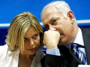  تدخل زوجته باتخاذ القرارات السياسية