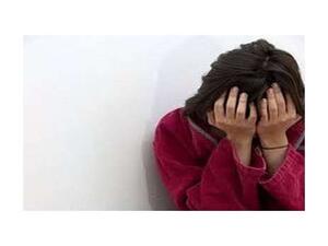 سايق يختطف طالبة ويغتصبها