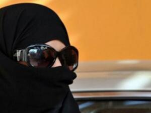 انقذوا بناتنا من العبايات الفاتنة