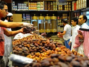 By limiting jobs in grocery stores to Saudis, the country expects to generate more than 20,000 job opportunities for citizens. (AFP/ File)
