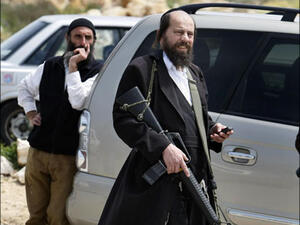 قتلت مستوطنة إسرائيلية متأثرة  بجروح 