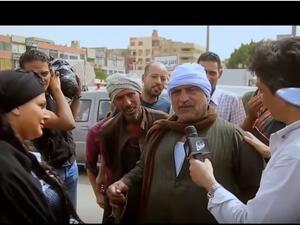 فتاة تعرض الزواج على رجل في الشارع!