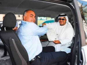 The new service is aimed at helping customers save time by providing them with a fully-equipped van with internet services, laptops, and technology, with the service available 24/7. (Courtesy of Sharjah Chamber)


