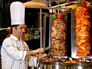 نطالب ببيع الشاورما صباحا