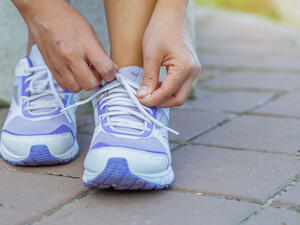 تأكدي من أن حذاء ابنك مريح