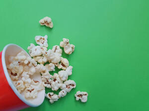 يساعد الفشار على فقدان الوزن (shutterstock.com)