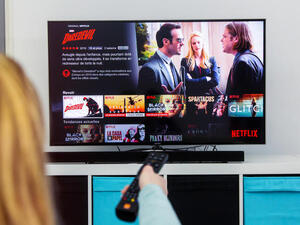 Netflix الشرق الأوسط.. تكلفة أعلى مقابل خدمات أقل! (Shutterstock)