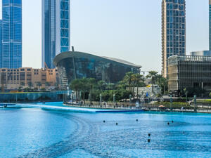 Get the complete opera-going experience (Shutterstock)