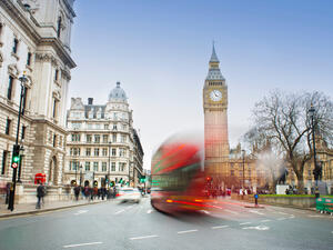 London city scene with red bus and Big Ben in background (Shutterstock/File Photo)