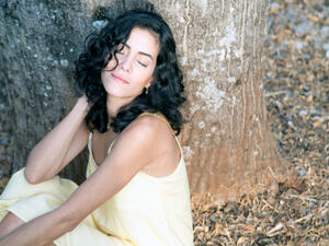 كرري هذه الوصفة مرّة أسبوعيا للتخلص من التجاعيد والحصول على بشرة نضرة (shutterstock.com)
