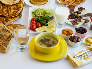 صوموا تصحوا (shutterstock.com)
