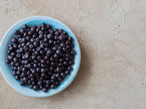  استهلاك التوت وحده قد يؤخر شيخوخة الدماغ لمدة تصل إلى سنتين (shutterstock.com)
