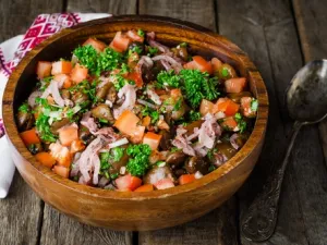 الفول المدمس (shutterstock.com)
